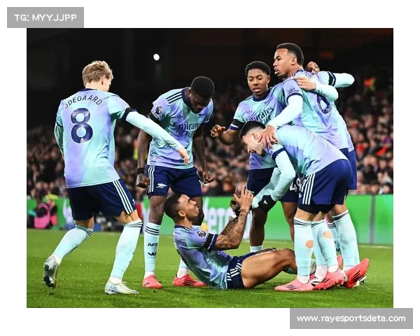 英超地理格局分析：大伦敦地区聚集七支球队形成的德比文化对联赛竞争生态的影响研究